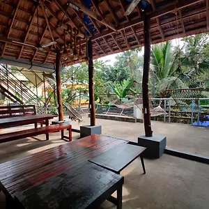 Munroeisland Backwaters Homestay , Mundrothuruth Inde